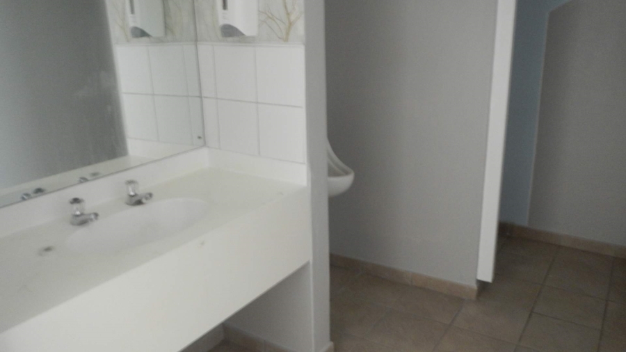 To Let commercial Property for Rent in Plumstead Western Cape